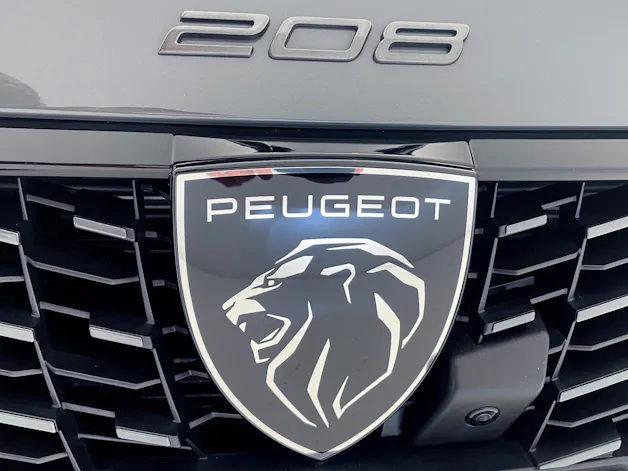 Peugeot 208 1.2 Hybrid 145 GT