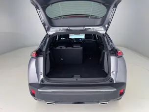 Peugeot 2008 1.2 Hybrid 145PS Allure Premium