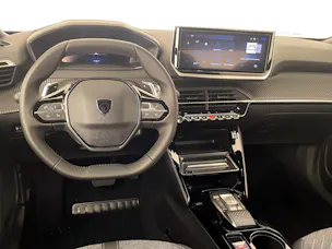 Peugeot 2008 1.2 Hybrid 145PS Allure Premium