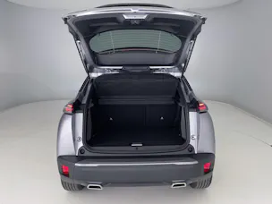 Peugeot 2008 1.2 Hybrid 145PS Allure Premium