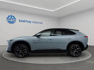 MAZDA CX-6e Takumi