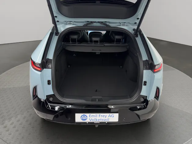 MAZDA CX-6e Takumi