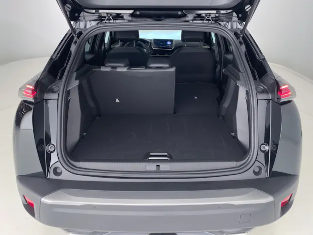 Peugeot 2008 1.2 Hybrid 145PS Allure Premium