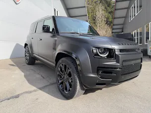 Land Rover Defender 110 4.4 V8 Octa Black