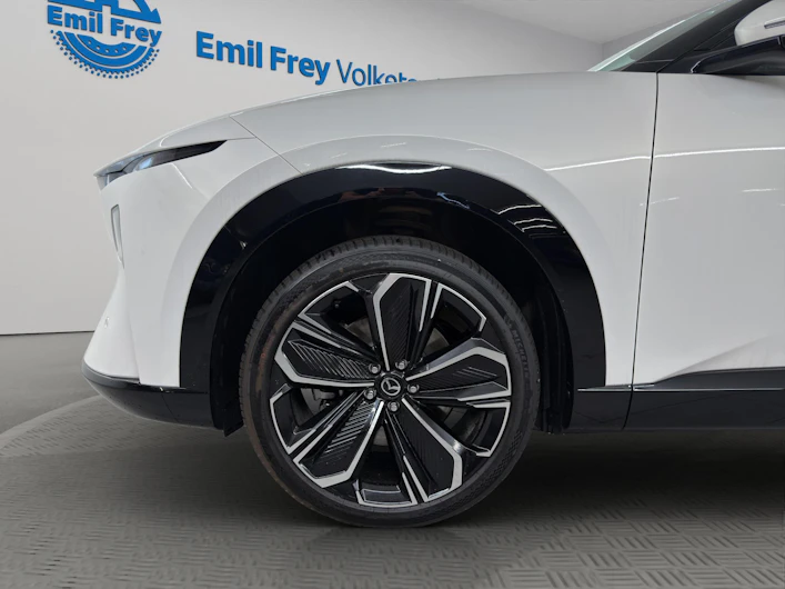immagine del veicolo MAZDA CX-6E