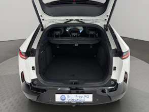 https://vehicle.imgix.net/4221392/b31f8c80-082b-4ff9-94be-a4f0bd1bd696.jpg