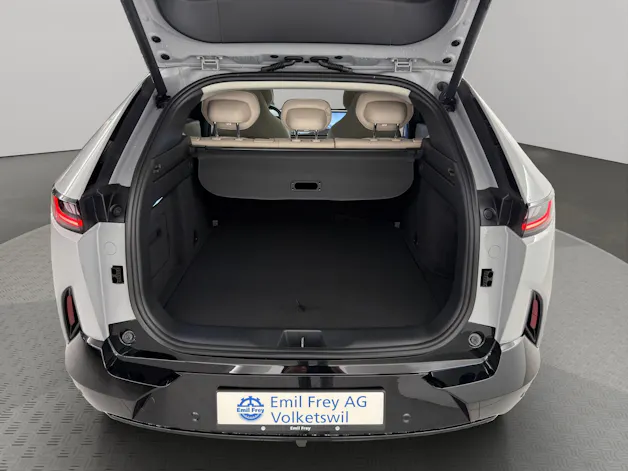 MAZDA CX-6e Takumi