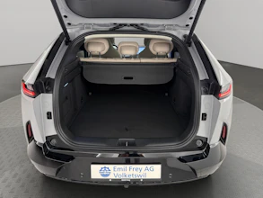 https://vehicle.imgix.net/4221395/93299532-4316-4aae-b70f-59295331670f.jpg