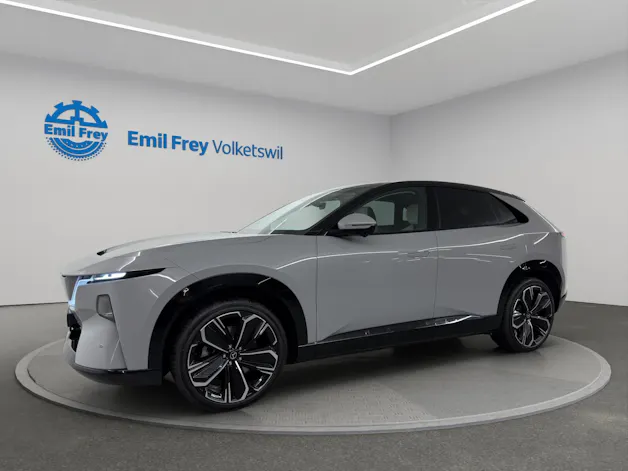 MAZDA CX-6e Takumi