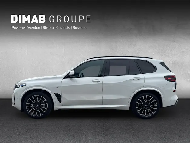 BMW X5 30d M Sport xDrive (CH) AHK 3.5T ** 7 Places **