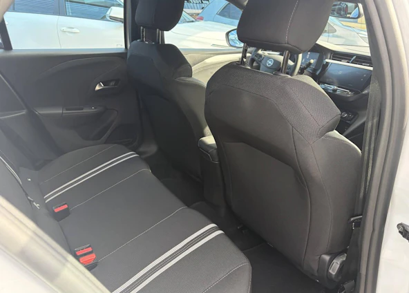 immagine del veicolo 8 immagine del veicolo 8