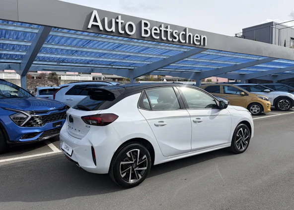 immagine del veicolo 2 immagine del veicolo 2