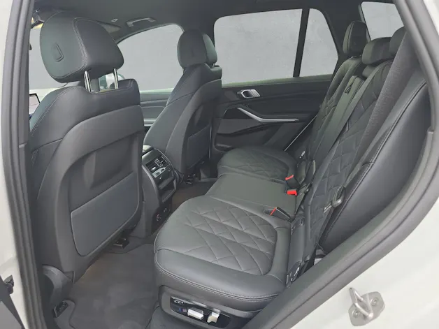 BMW X5 30d M Sport xDrive G05 (CH) AHK 3.5T ** 7 Places **