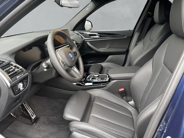 BMW iX3 E-Motor (CH) AHK π