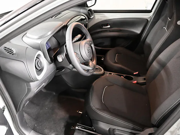 Toyota Aygo X 1.5 VVT-i HSD Trend