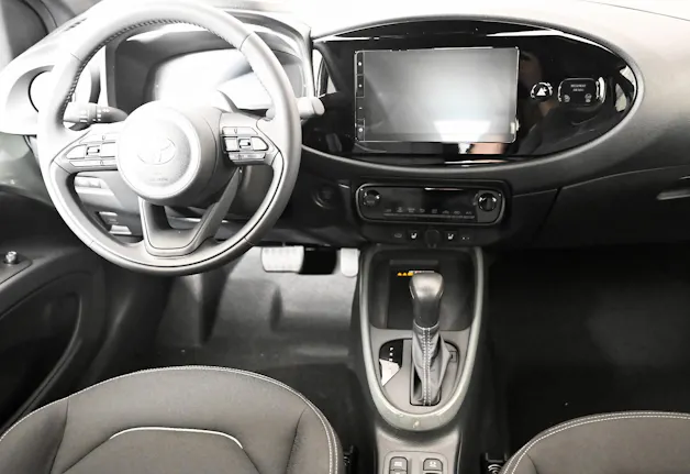 Toyota Aygo X 1.5 VVT-i HSD Trend