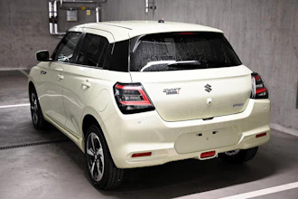 https://vehicle.imgix.net/4221470/b1e7cceb-94d9-481a-871f-611e35e68875.jpg