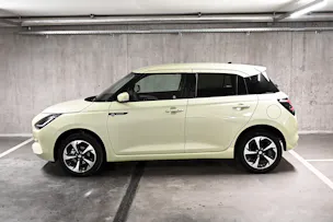 Suzuki Swift 1.2 Sakura Top Hybrid 4x4