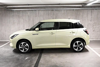 https://vehicle.imgix.net/4221470/b52c3cc6-7ef4-47a3-af63-2ba1f6cacd2d.jpg