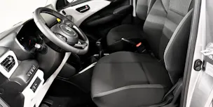 Suzuki Swift 1.2 Sakura Top Hybrid 4x4