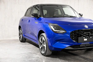Fahrzeugbild SUZUKI Swift 1.2 Sakura Top Hybrid 4x4