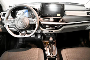 Fahrzeugbild SUZUKI Swift 1.2 Sakura Top Hybrid