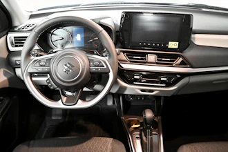 https://vehicle.imgix.net/4221477/65bce8d0-277d-4de7-906d-abec73854110.jpg