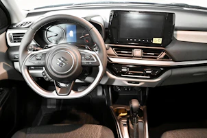 Fahrzeugbild SUZUKI Swift 1.2 Sakura Top Hybrid