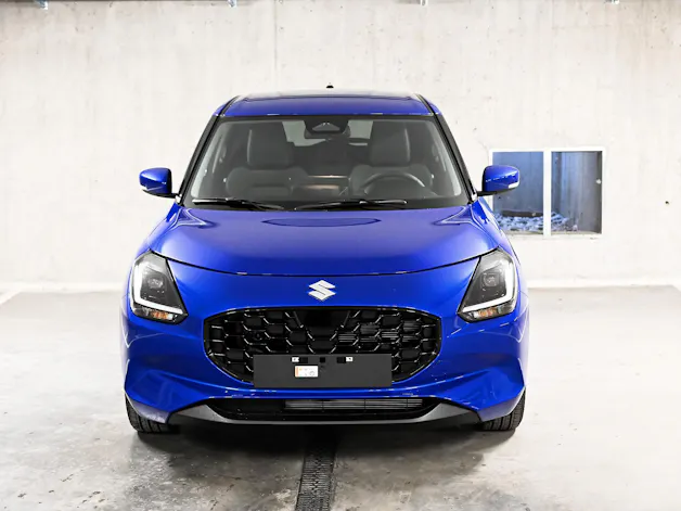 Suzuki Swift 1.2 Sakura Top Hybrid