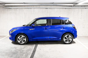 Fahrzeugbild SUZUKI Swift 1.2 Sakura Top Hybrid