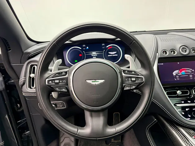 Aston Martin DBX 707 4.0 V8 Bi-Turbo