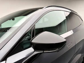 immagine del veicolo ASTON MARTIN DBX 707 4.0 V8 Bi-Turbo