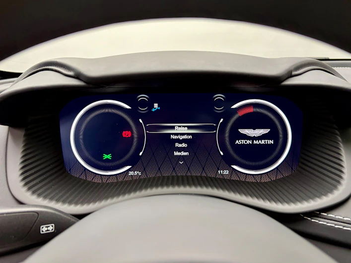 immagine del veicolo ASTON MARTIN DBX