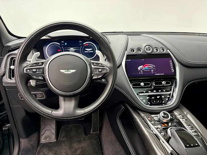 immagine del veicolo ASTON MARTIN DBX