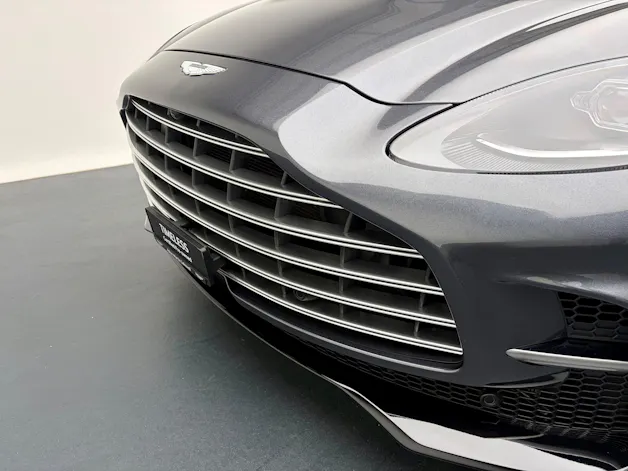 Aston Martin DBX 707 4.0 V8 Bi-Turbo