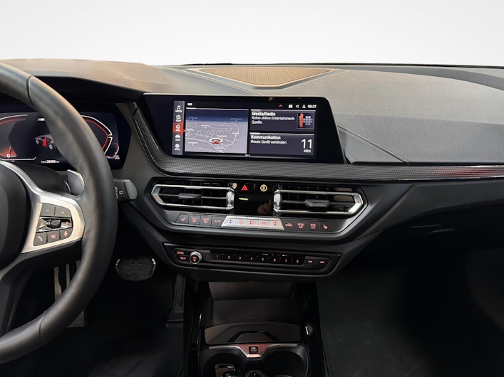 Fahrzeugbild BMW 1 SERIES