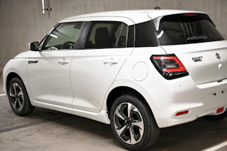 https://vehicle.imgix.net/4221558/36e71401-81b6-4c2e-9e05-8917cc5e6849.jpg