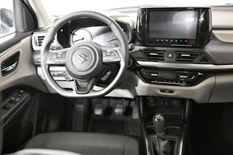 https://vehicle.imgix.net/4221558/561b116c-12dc-4db8-8d3e-b4552f71bfa1.jpg