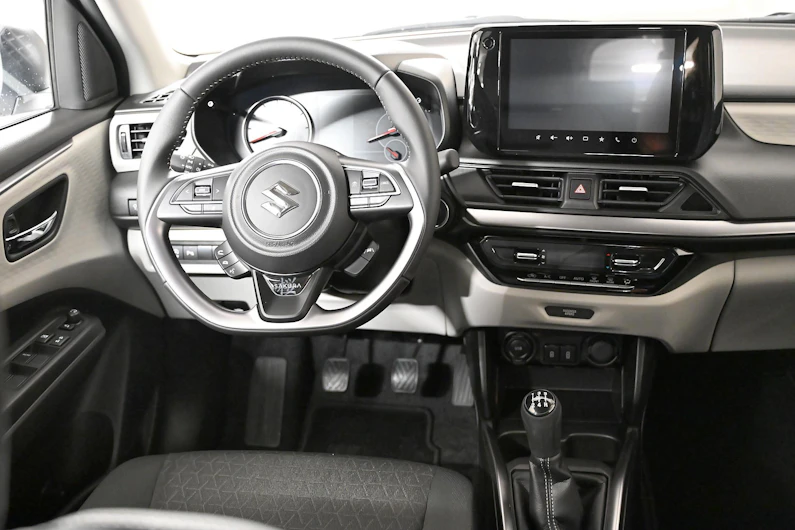 image du véhicule SUZUKI SWIFT