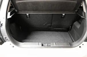 Suzuki Swift 1.2 Sakura Top Hybrid 4x4