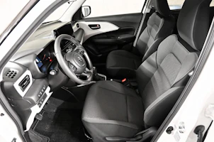 image du véhicule SUZUKI Swift 1.2 Sakura Top Hybrid 4x4
