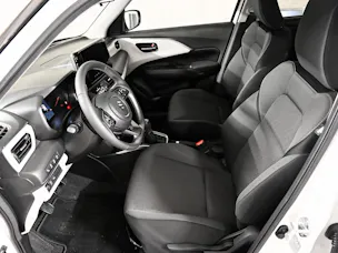 Suzuki Swift 1.2 Sakura Top Hybrid 4x4