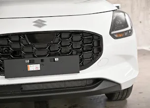 Suzuki Swift 1.2 Sakura Top Hybrid 4x4