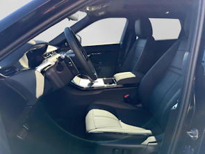 Fahrzeugbild LAND ROVER Range Rover Evoque 1.5 T 270e Dynamic SE