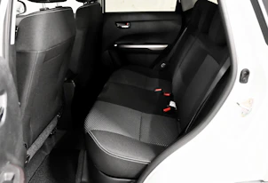 Fahrzeugbild SUZUKI Vitara 1.4 T Sakura Hybrid 4x4