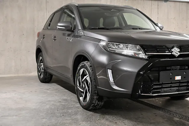 Suzuki Vitara 1.4 T Sakura Top Hybrid 4x4