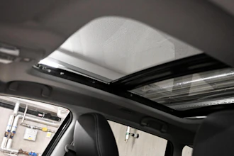 https://vehicle.imgix.net/4221590/5716e41a-5d51-47e4-a83b-0b9e4e831d29.jpg