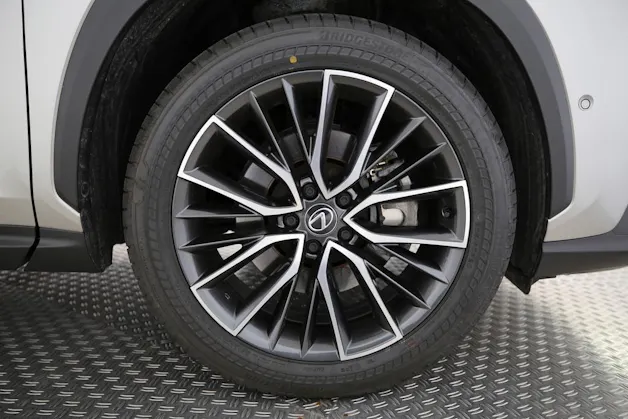 Lexus NX 450h+ Excellence