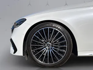 Mercedes-Benz E 400 e AMG Line 4matic