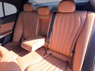 Mercedes-Benz E 400 e AMG Line 4matic
